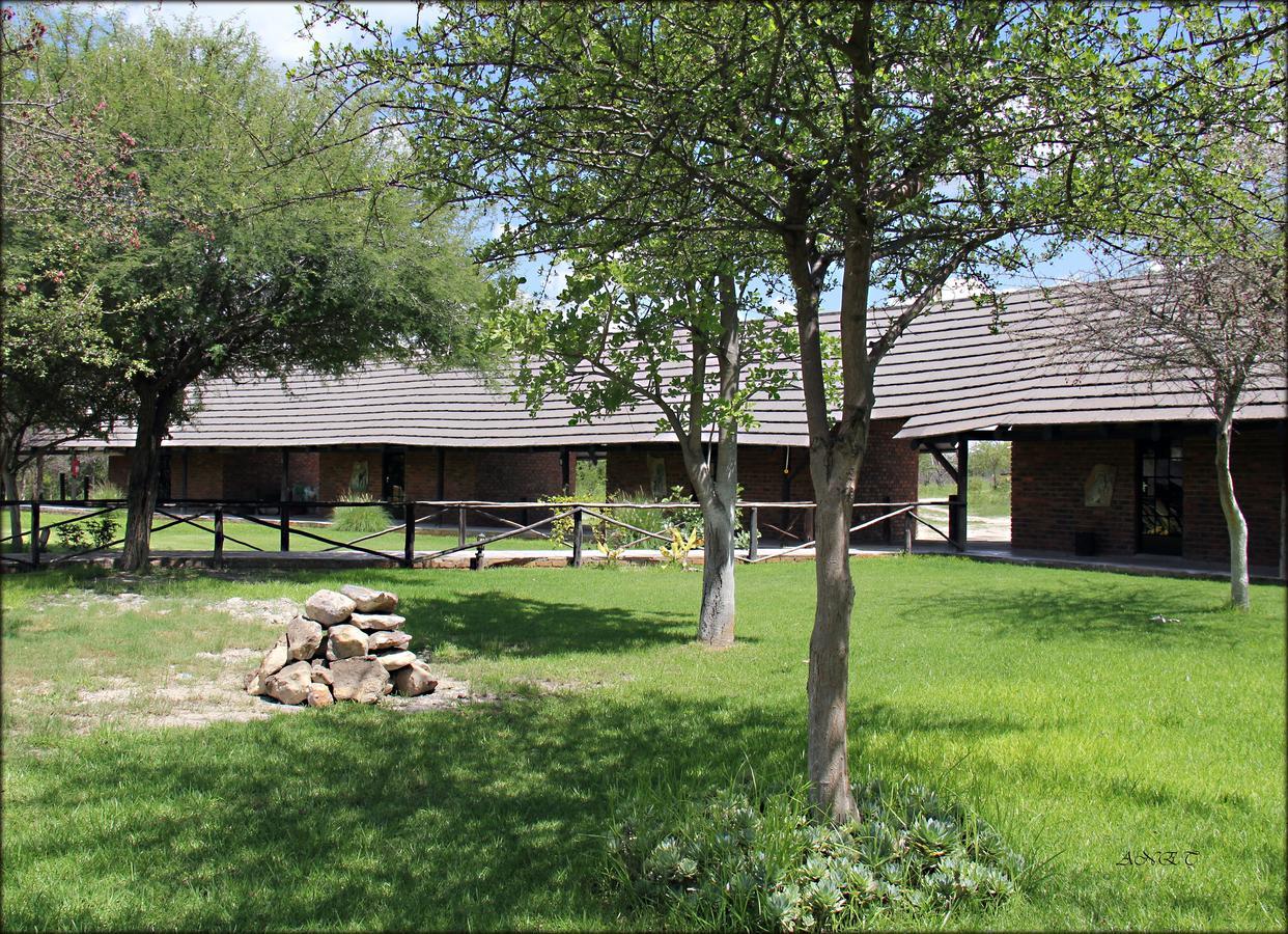 Fiume Lodge Grootfontein Екстер'єр фото